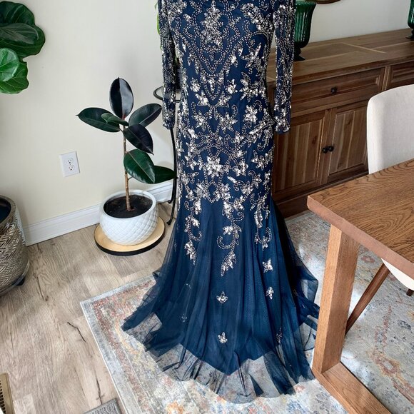 Adrianna Papell Navy Formal Gown Size 4 - Picture 2 of 7